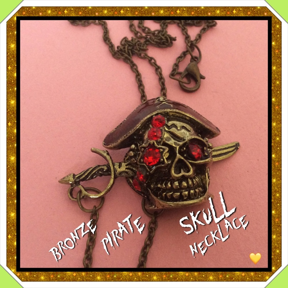 🆕✅ BRONZE PIRATE SKULL WITH SWORD NECKLACE